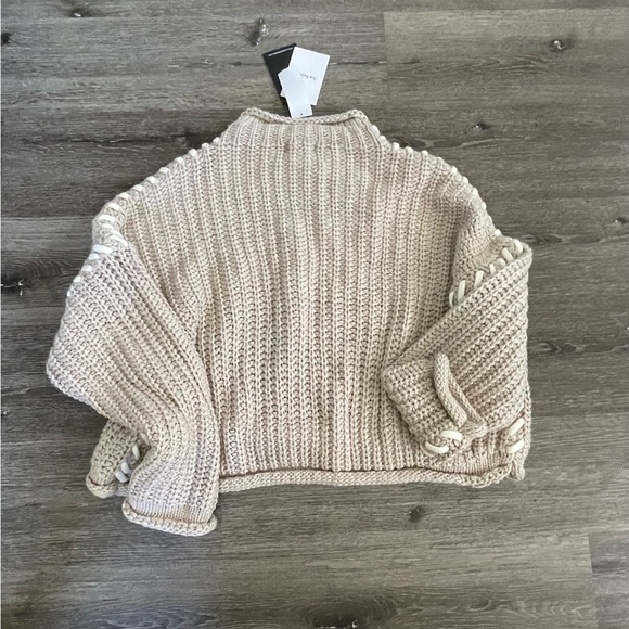 En Saison Textured Beige Sweater - Picture 7 of 7